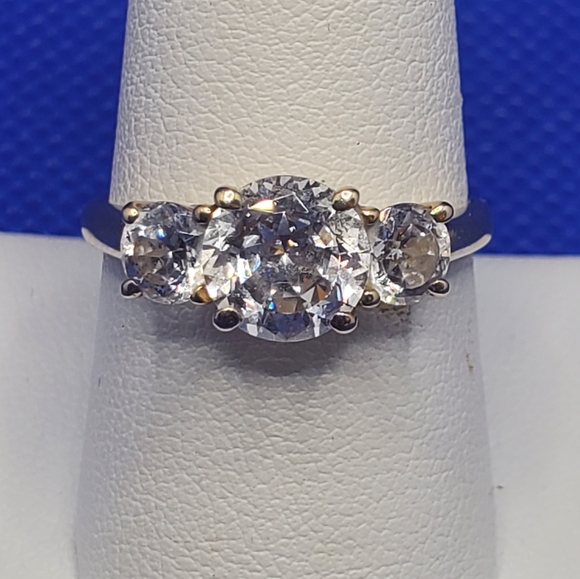 Jewelry - 10k yg diamond cz 3 stone ring..stamp has been sized out but tested